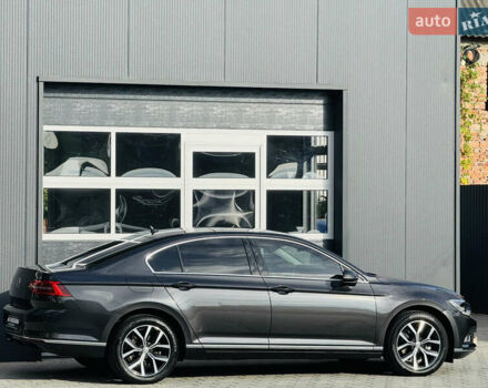 Черный Фольксваген Пассат, объемом двигателя 2 л и пробегом 81 тыс. км за 26500 $, фото 3 на Automoto.ua