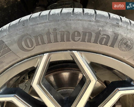 Чорний Фольксваген Пассат, об'ємом двигуна 2 л та пробігом 186 тис. км за 13200 $, фото 14 на Automoto.ua