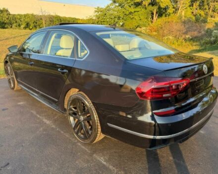 Чорний Фольксваген Пассат, об'ємом двигуна 2 л та пробігом 34 тис. км за 11200 $, фото 3 на Automoto.ua