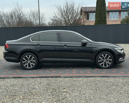 Черный Фольксваген Пассат, объемом двигателя 1.97 л и пробегом 237 тыс. км за 21999 $, фото 12 на Automoto.ua