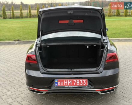 Черный Фольксваген Пассат, объемом двигателя 2 л и пробегом 191 тыс. км за 25700 $, фото 61 на Automoto.ua