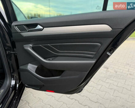 Черный Фольксваген Пассат, объемом двигателя 2 л и пробегом 191 тыс. км за 25700 $, фото 88 на Automoto.ua