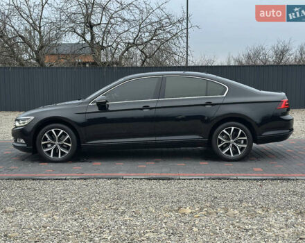 Черный Фольксваген Пассат, объемом двигателя 1.97 л и пробегом 237 тыс. км за 21999 $, фото 17 на Automoto.ua