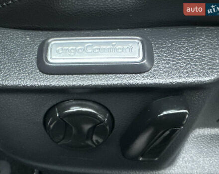 Черный Фольксваген Пассат, объемом двигателя 1.97 л и пробегом 237 тыс. км за 21999 $, фото 33 на Automoto.ua