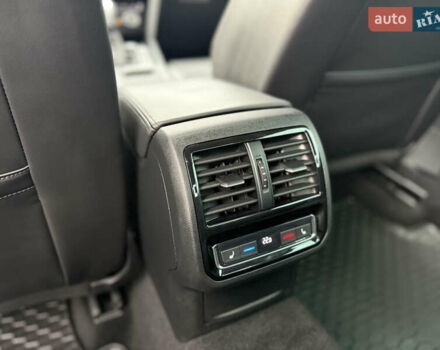 Черный Фольксваген Пассат, объемом двигателя 2 л и пробегом 191 тыс. км за 25700 $, фото 106 на Automoto.ua