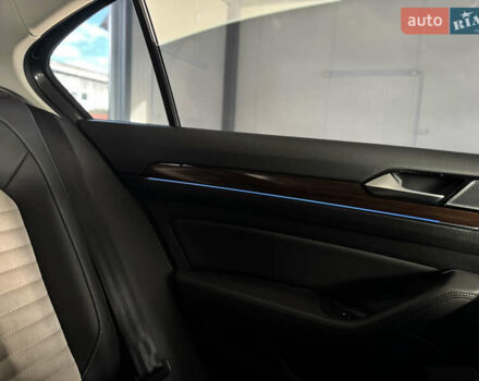 Черный Фольксваген Пассат, объемом двигателя 2 л и пробегом 81 тыс. км за 26500 $, фото 71 на Automoto.ua