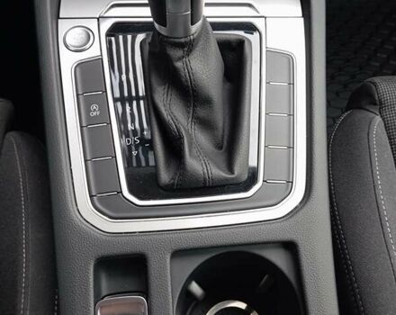 Черный Фольксваген Пассат, объемом двигателя 1.8 л и пробегом 73 тыс. км за 22500 $, фото 16 на Automoto.ua