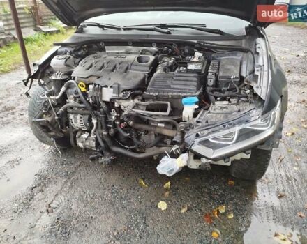 Черный Фольксваген Пассат, объемом двигателя 1.97 л и пробегом 190 тыс. км за 9800 $, фото 6 на Automoto.ua