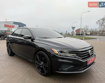 Чорний Фольксваген Пассат, об'ємом двигуна 2 л та пробігом 153 тис. км за 15899 $, фото 4 на Automoto.ua