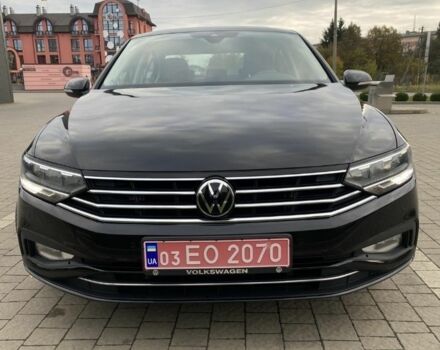 Черный Фольксваген Пассат, объемом двигателя 2 л и пробегом 210 тыс. км за 23599 $, фото 3 на Automoto.ua