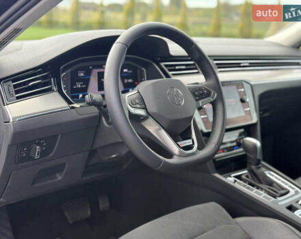 Черный Фольксваген Пассат, объемом двигателя 2 л и пробегом 98 тыс. км за 37700 $, фото 64 на Automoto.ua