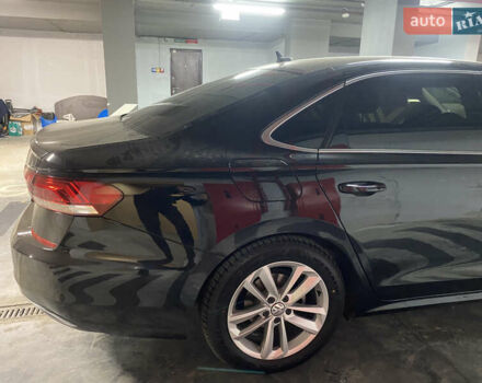 Чорний Фольксваген Пассат, об'ємом двигуна 2 л та пробігом 189 тис. км за 18700 $, фото 8 на Automoto.ua