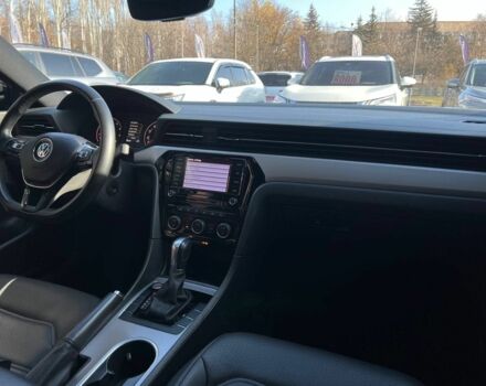 Чорний Фольксваген Пассат, об'ємом двигуна 2 л та пробігом 90 тис. км за 17800 $, фото 16 на Automoto.ua