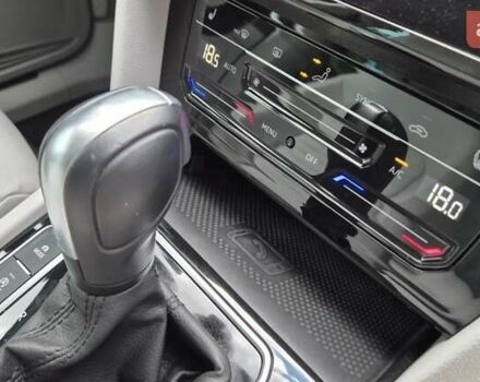 Черный Фольксваген Пассат, объемом двигателя 2 л и пробегом 158 тыс. км за 25550 $, фото 34 на Automoto.ua