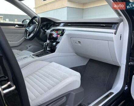 Черный Фольксваген Пассат, объемом двигателя 2 л и пробегом 158 тыс. км за 25550 $, фото 27 на Automoto.ua