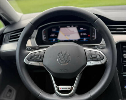 Черный Фольксваген Пассат, объемом двигателя 2 л и пробегом 99 тыс. км за 36500 $, фото 102 на Automoto.ua