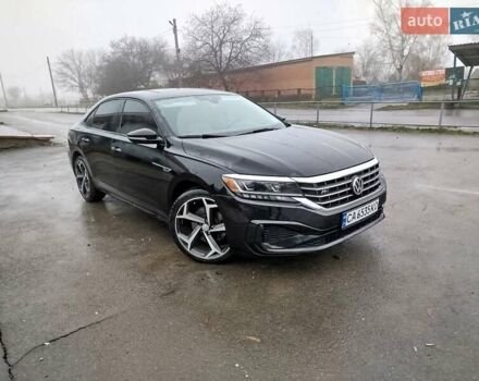 Черный Фольксваген Пассат, объемом двигателя 1.98 л и пробегом 90 тыс. км за 17400 $, фото 11 на Automoto.ua