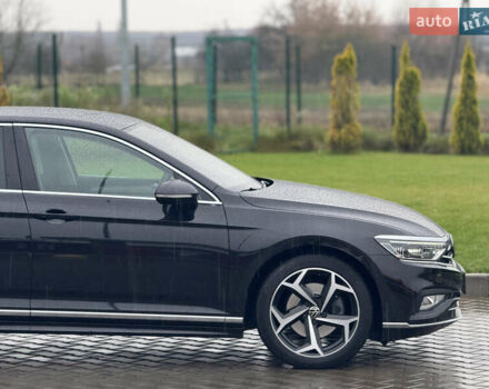 Черный Фольксваген Пассат, объемом двигателя 2 л и пробегом 99 тыс. км за 36500 $, фото 49 на Automoto.ua