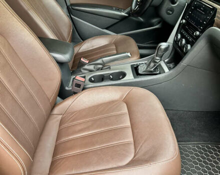 Черный Фольксваген Пассат, объемом двигателя 2 л и пробегом 104 тыс. км за 23500 $, фото 24 на Automoto.ua