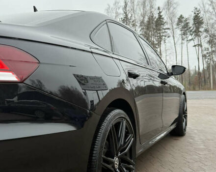 Чорний Фольксваген Пассат, об'ємом двигуна 2 л та пробігом 153 тис. км за 15899 $, фото 23 на Automoto.ua