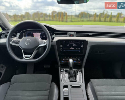 Черный Фольксваген Пассат, объемом двигателя 2 л и пробегом 99 тыс. км за 36500 $, фото 105 на Automoto.ua