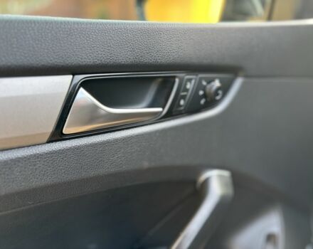 Черный Фольксваген Пассат, объемом двигателя 2 л и пробегом 125 тыс. км за 19500 $, фото 10 на Automoto.ua