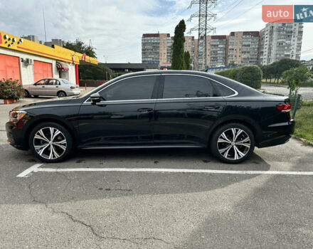 Черный Фольксваген Пассат, объемом двигателя 2 л и пробегом 104 тыс. км за 23500 $, фото 4 на Automoto.ua