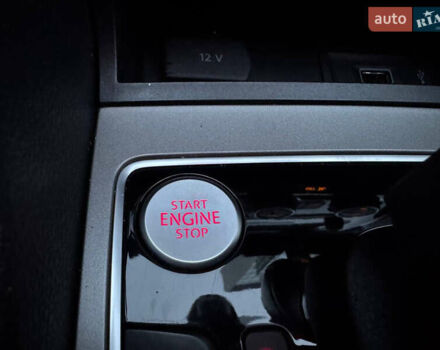 Чорний Фольксваген Пассат, об'ємом двигуна 2 л та пробігом 272 тис. км за 13999 $, фото 20 на Automoto.ua