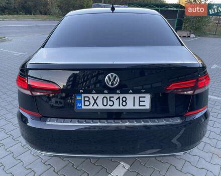 Черный Фольксваген Пассат, объемом двигателя 1.98 л и пробегом 176 тыс. км за 16000 $, фото 7 на Automoto.ua