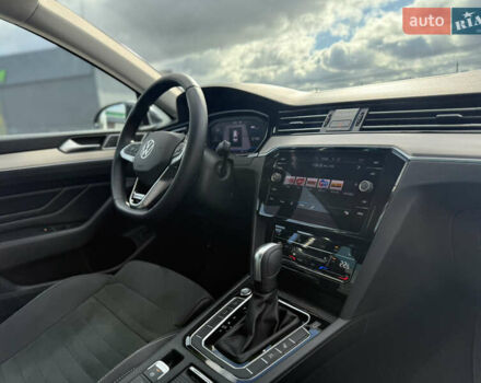 Черный Фольксваген Пассат, объемом двигателя 2 л и пробегом 99 тыс. км за 36500 $, фото 87 на Automoto.ua