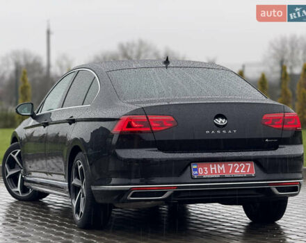Черный Фольксваген Пассат, объемом двигателя 2 л и пробегом 99 тыс. км за 36500 $, фото 59 на Automoto.ua