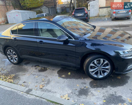 Черный Фольксваген Пассат, объемом двигателя 1.97 л и пробегом 189 тыс. км за 24300 $, фото 5 на Automoto.ua