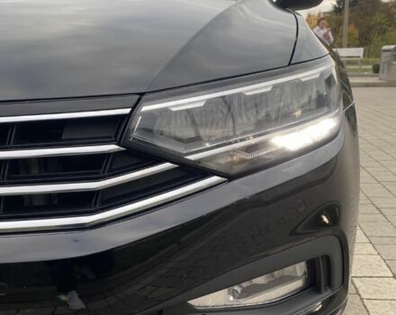 Черный Фольксваген Пассат, объемом двигателя 2 л и пробегом 210 тыс. км за 23599 $, фото 2 на Automoto.ua