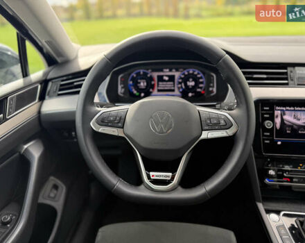 Черный Фольксваген Пассат, объемом двигателя 2 л и пробегом 98 тыс. км за 37700 $, фото 112 на Automoto.ua