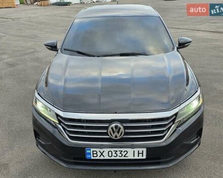 Черный Фольксваген Пассат, объемом двигателя 2 л и пробегом 117 тыс. км за 23777 $, фото 5 на Automoto.ua