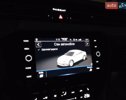 Фольксваген Пассат 2021 у Черкасах на Automoto.ua Чорний Фольксваген Пассат, об'ємом двигуна 2 л та пробігом 67 тис. км за 28500 $, фото 20 на Automoto.ua