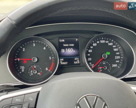 Чорний Фольксваген Пассат, об'ємом двигуна 2 л та пробігом 193 тис. км за 23500 $, фото 151 на Automoto.ua