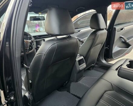 Черный Фольксваген Пассат, объемом двигателя 2 л и пробегом 117 тыс. км за 23777 $, фото 67 на Automoto.ua