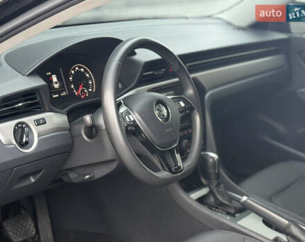 Черный Фольксваген Пассат, объемом двигателя 2 л и пробегом 158 тыс. км за 17900 $, фото 26 на Automoto.ua