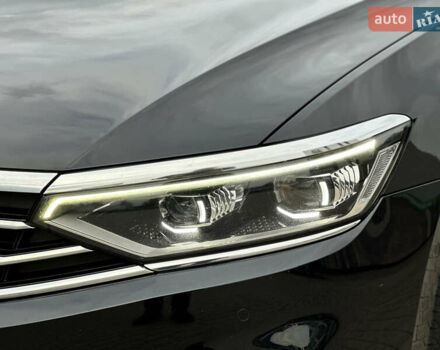 Черный Фольксваген Пассат, объемом двигателя 2 л и пробегом 199 тыс. км за 23990 $, фото 18 на Automoto.ua