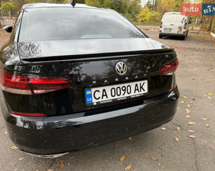 Черный Фольксваген Пассат, объемом двигателя 2 л и пробегом 52 тыс. км за 21499 $, фото 4 на Automoto.ua