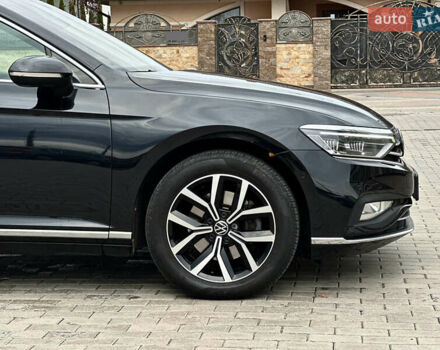 Черный Фольксваген Пассат, объемом двигателя 2 л и пробегом 199 тыс. км за 23990 $, фото 31 на Automoto.ua