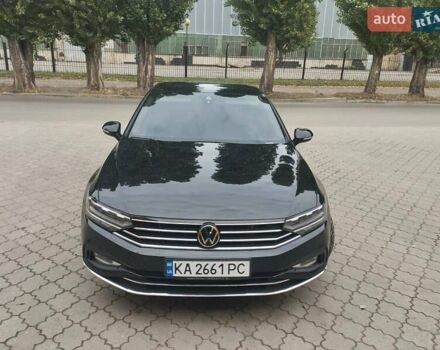 Фольксваген Пассат 2021 у Черкасах на Automoto.ua Чорний Фольксваген Пассат, об'ємом двигуна 2 л та пробігом 67 тис. км за 28500 $, фото 4 на Automoto.ua