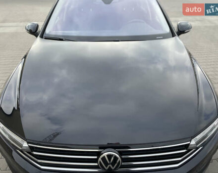 Чорний Фольксваген Пассат, об'ємом двигуна 2 л та пробігом 193 тис. км за 23500 $, фото 69 на Automoto.ua