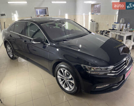 Чорний Фольксваген Пассат, об'ємом двигуна 2 л та пробігом 193 тис. км за 23500 $, фото 164 на Automoto.ua