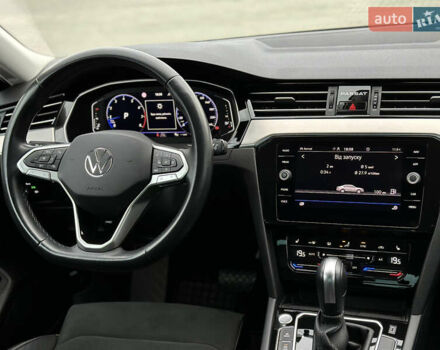 Черный Фольксваген Пассат, объемом двигателя 2 л и пробегом 199 тыс. км за 23990 $, фото 48 на Automoto.ua