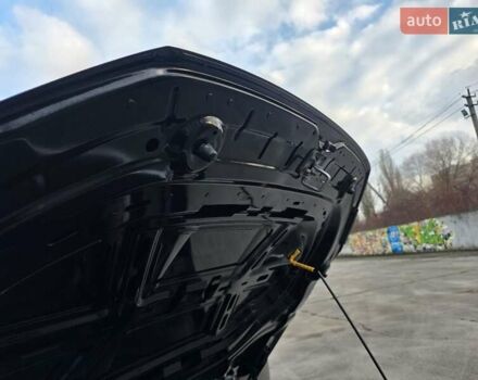 Черный Фольксваген Пассат, объемом двигателя 2 л и пробегом 117 тыс. км за 23777 $, фото 88 на Automoto.ua