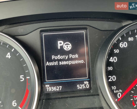 Чорний Фольксваген Пассат, об'ємом двигуна 2 л та пробігом 193 тис. км за 23500 $, фото 153 на Automoto.ua