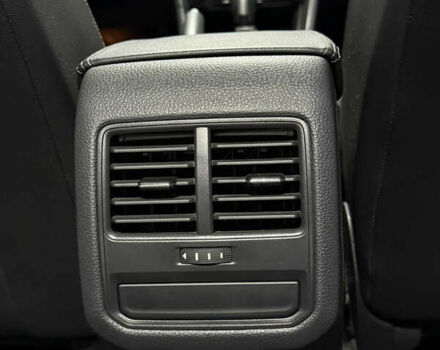 Фольксваген Пассат 2021 в Кривом Роге на Automoto.ua Черный Фольксваген Пассат, объемом двигателя 1.98 л и пробегом 60 тыс. км за 20500 $, фото 3 на Automoto.ua