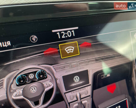 Чорний Фольксваген Пассат, об'ємом двигуна 2 л та пробігом 193 тис. км за 23500 $, фото 131 на Automoto.ua